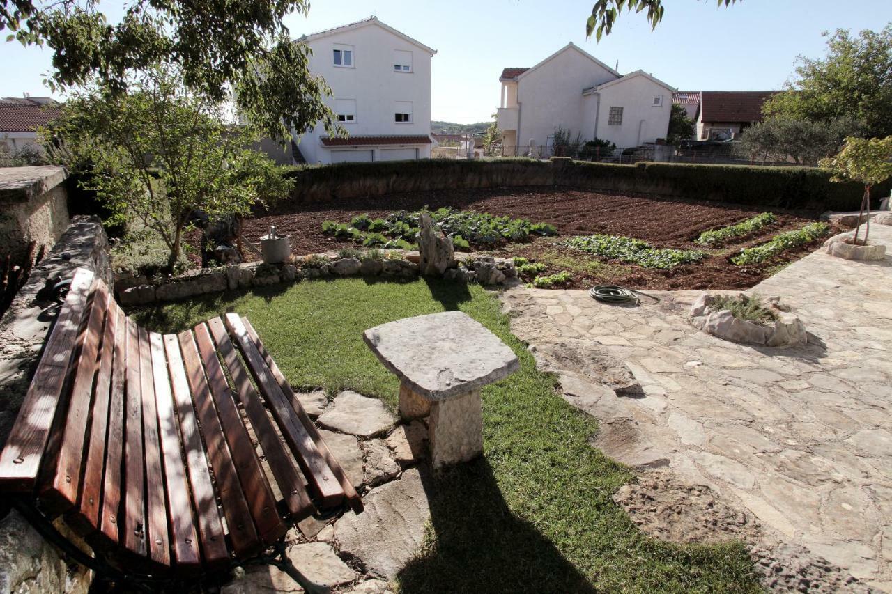 Apartman Tone Traù Esterno foto
